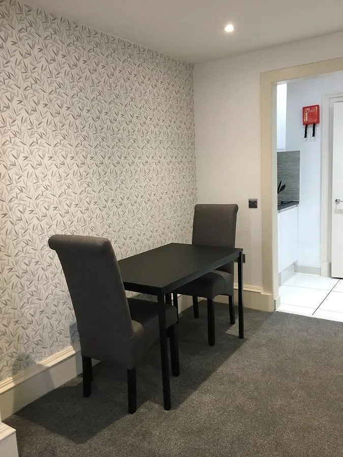 Grosvenor Suites Edinburgh Apartment