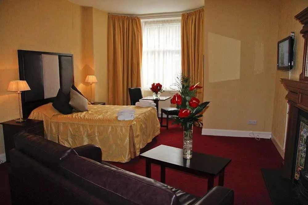 Grosvenor Suites Edinburgh