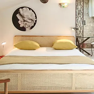  Appartement St Rémy Historic Center/air-com France