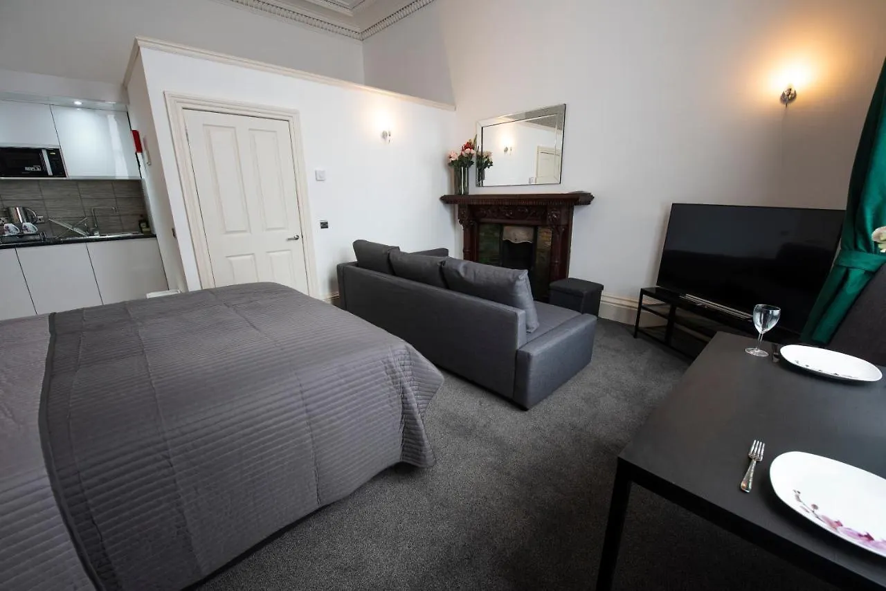 Grosvenor Suites Édimbourg 0*,