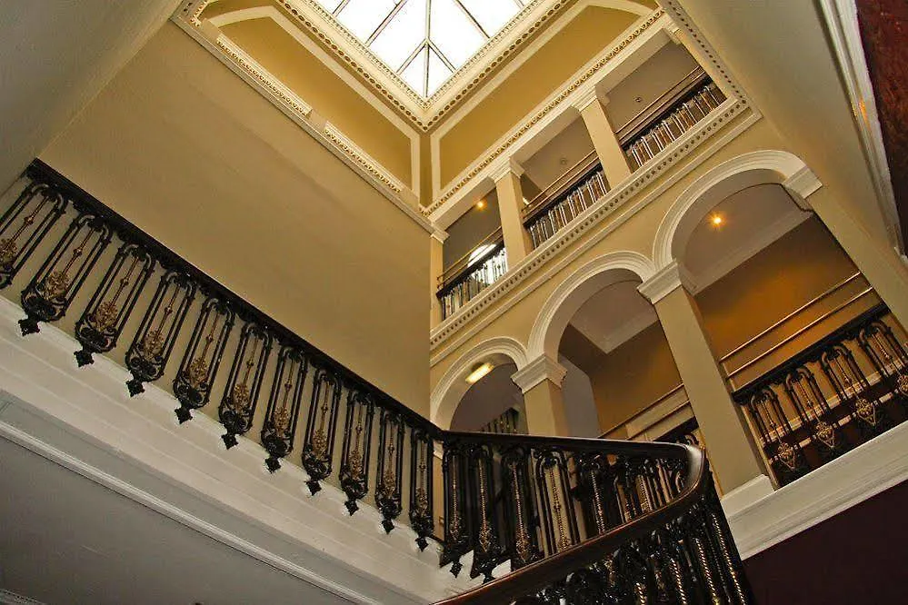 Grosvenor Suites Édimbourg 0*,